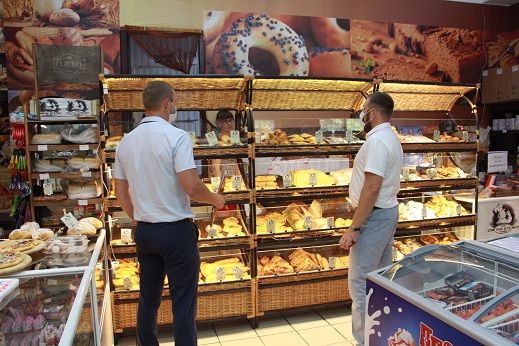 В Тбилисском районе объекты торговли проверили на соблюдение санитарных норм