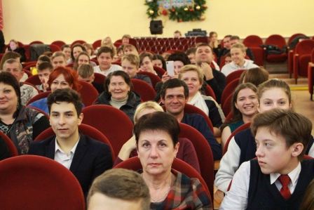 В Тбилисском районе отмечают День Конституции РФ