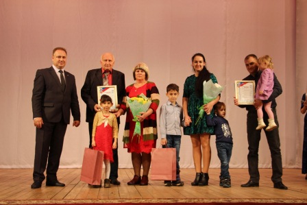 В Тбилисском районе состоялось праздничное мероприятие, посвященное дню рождения Партии «Единая Россия»