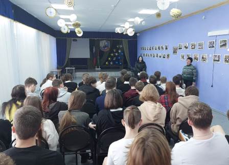 Старшеклассникам рассказывают о последствиях употребления наркотических средств Старшеклассникам рассказывают о последствиях употребления наркотических средств