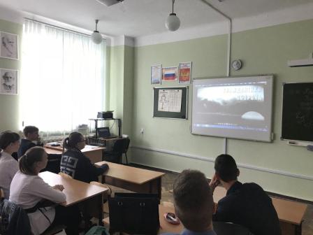 В пятой школе прошел День гражданской обороны