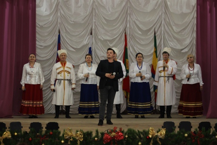 В Тбилисском районе отмечают День Конституции РФ