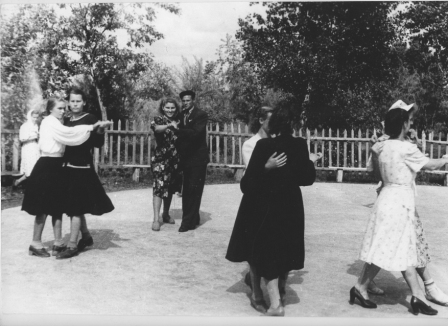 1970-е годы. На танцплощадке