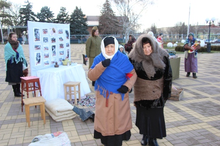 Тбилисские артисты провели акцию «Блокадный хлеб»
