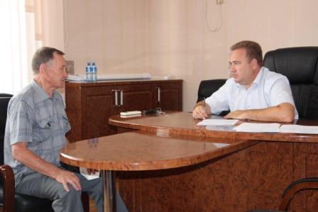 Глава Тбилисского района провел прием граждан