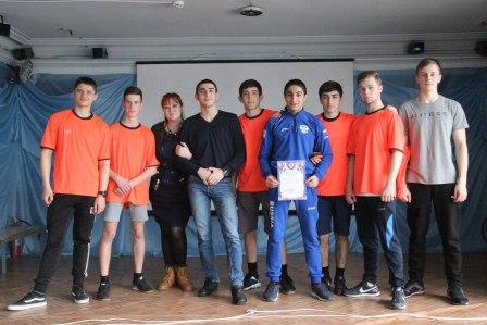 Большими молодежными играми отметили в Тбилисском районе приход весны