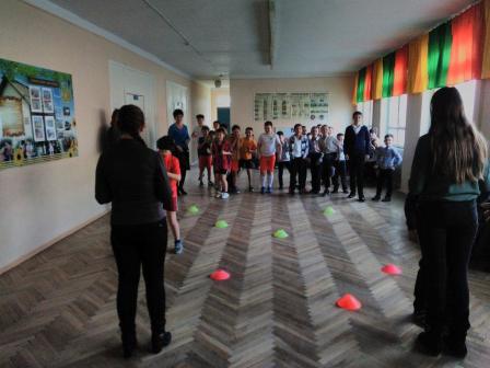 В седьмой школе прошел конкурс «Ребята с нашего двора»