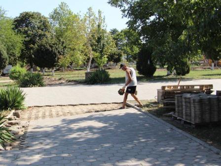 В Тбилисской началась реконструкция парка