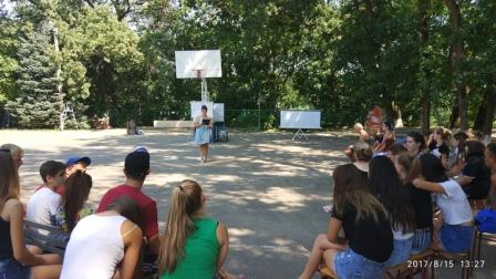 Для ребят из лагеря «Ласточка» провели экскурс в историю православных праздников «Спасы»