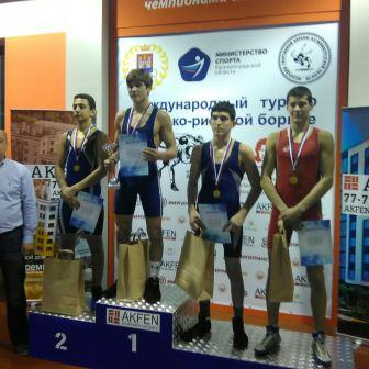 Две медали завоевали тбилисские спортсмены на Международном турнире по греко-римской борьбе в Калининграде