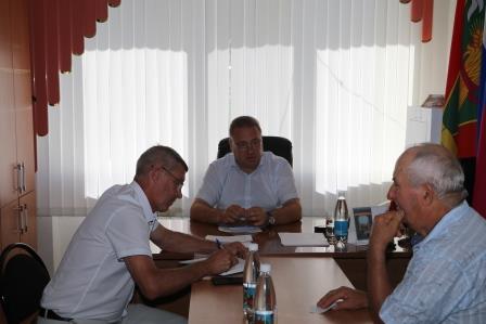 Глава Тбилисского района провел прием граждан