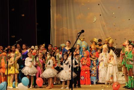 В Тбилисском районе состоялся праздник детского творчества