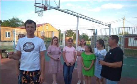 Мама, папа, я - спортивная семья!