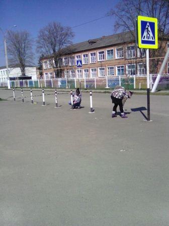 В селе Ванновском готовятся ко Дню Победы
