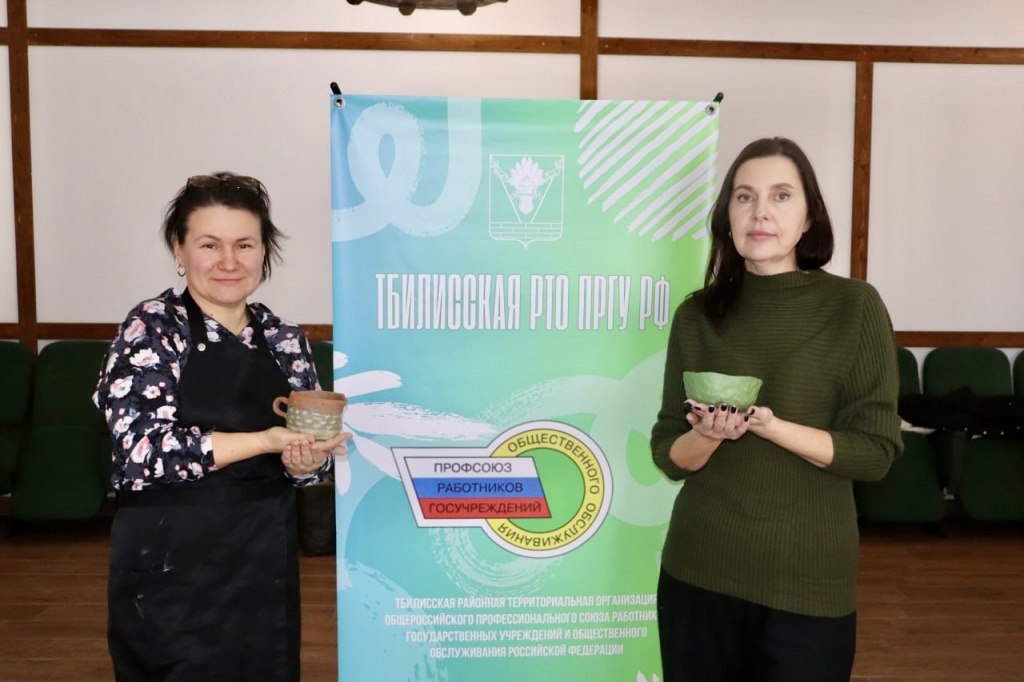 Мастер-класс по лепке из глины прошел успешно