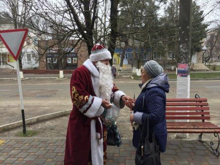 Жителей Тбилисского района поздравили с Новым годом и Рождеством
