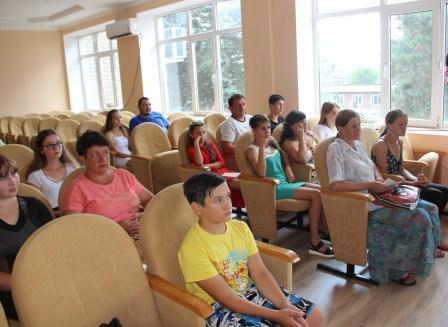 9 юных тбилисцев получили паспорта Российской Федерации