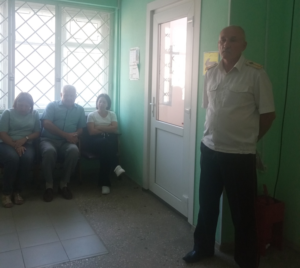 Рабочие встречи в трудовых коллективах района