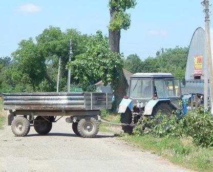 Борьба с сорной растительностью продолжается