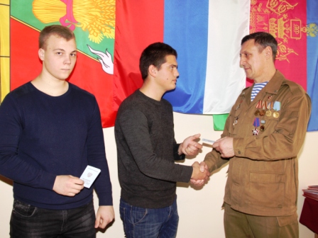 Тбилисских призывников поздравили с постановкой на воинский учет