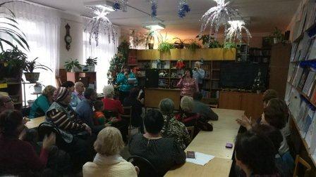 В районной библиотеке началась неделя новогодних праздничных огоньков