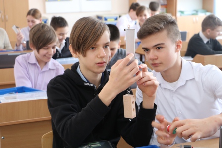 В седьмой школе станицы Тбилисской появился новый кабинет физики