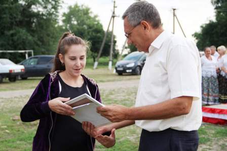 В Тбилисском поселении отметили День поселка Мирного