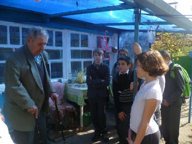 Поздравление ветеранов