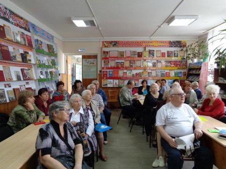 В Межпоселенческой центральной районной библиотеке прошла литературно-музыкальная композиция «Жил-был художник один»