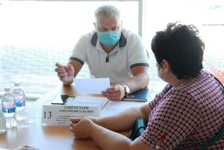 Мобильная приемная губернатора посетила Тбилисский район