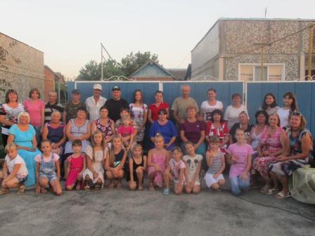 В Нововладимировской на улице Фестивальной прошел концерт