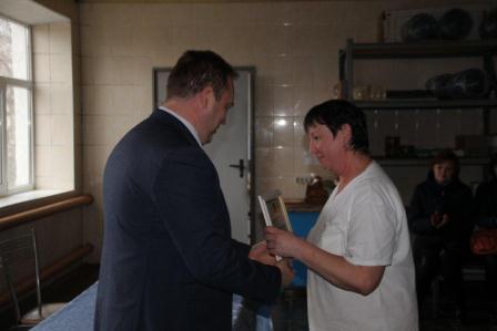 Евгений Ильин посетил ПО «Хлеб» и «Тбилисский маслосырзавод»