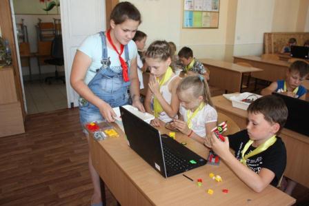 Юные тбилисцы познакомились с робототехникой