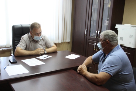 Глава района провел прием граждан