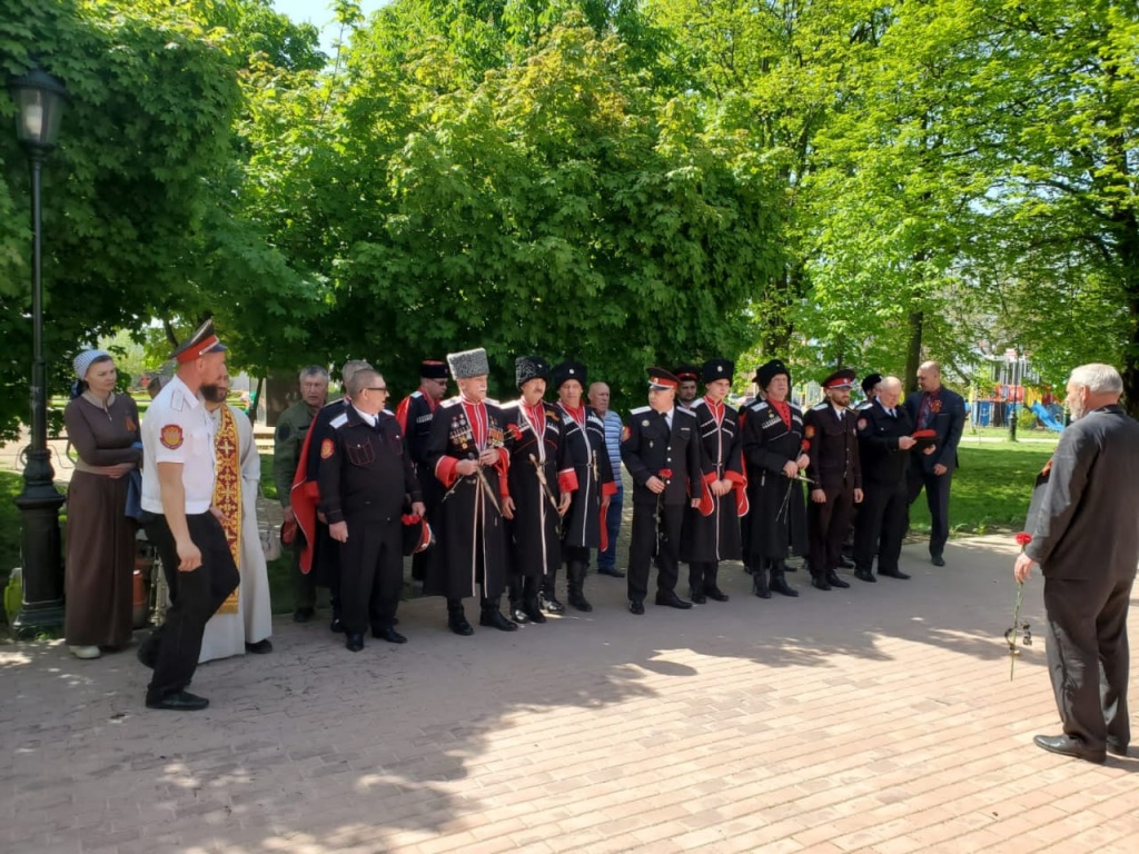 В Тбилисском районе почтили память казаков