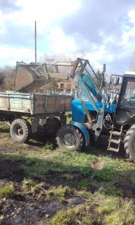  поселениях Тбилисского района продолжают наводить порядок на кладбищах