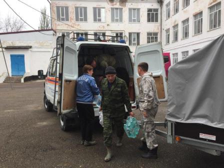 Тбилисцы продолжают оказывать помощь пострадавшим от подтопления