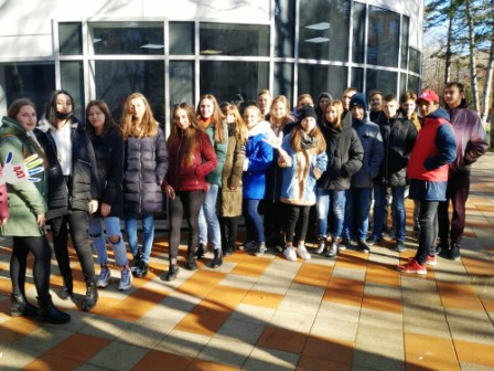 Тбилисские школьники посетили чемпионат «Молодые профессионалы» WorldSkills