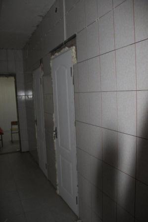 В Тбилисской ЦРБ в приемном и родильном отделениях проходит ремонт