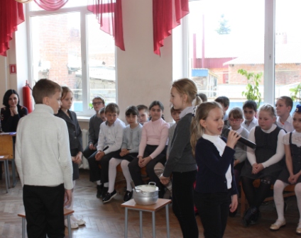 «Мисс ГИБДД» выбрали в пятой школе