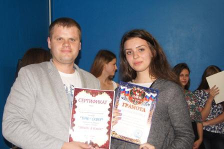 В Тбилисской прошел караоке-конкурс "ЗОЛОТОЙ ГОЛОС"