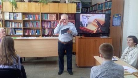 На поэтическом вечере