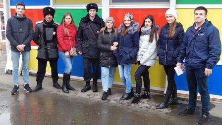 В Тбилисском районе школьники приняли участие в акции «Студенческий десант» 