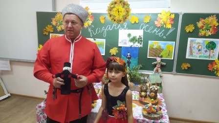 В четвертой школе Тбилисского района прошло мероприятие казачьей направленности