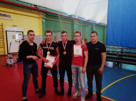 Тбилисский спортсмен установил три рекорда Краснодарского края в троеборье