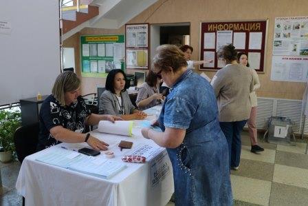 Стартовал первый день трехдневного голосования