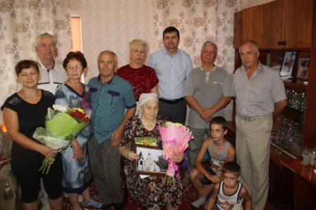 95 летний юбилей отмечает жительница станицы Тбилисской