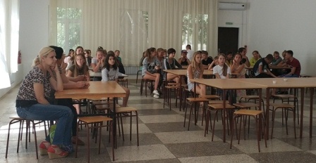 Библиотека провела мероприятие в детском лагере отдыха