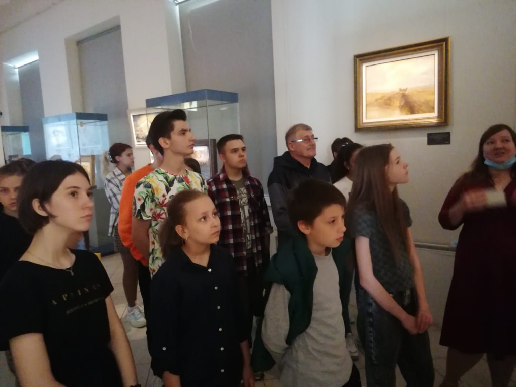 Воспитанники детской школы искусств станицы Тбилисской посетили краевой художественный музей имени Ф.А. Коваленко