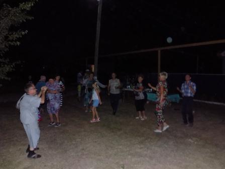 В Ловлинской жители отметили день улицы Мира